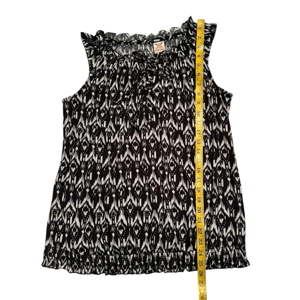 Faded Glory Smocked Blouse Womens 1X / 16W Black & White Summer Lightweight - Picture 7 of 12